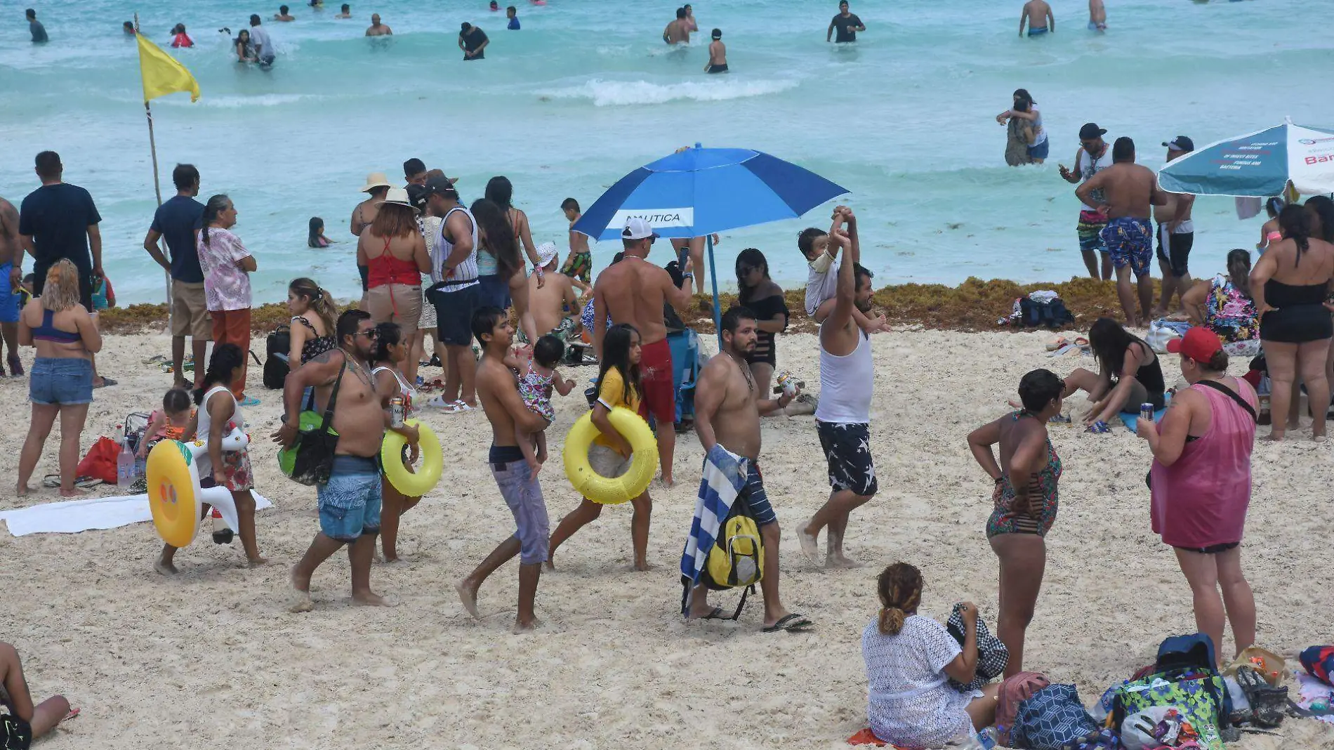 turistas cancun covid CUARTOSCURO